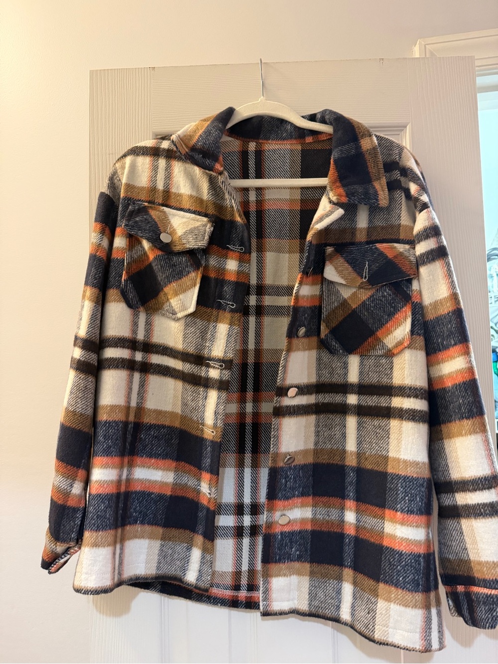 Plaid Button-Front Shacket Jacket in Navy, Cream & Brown